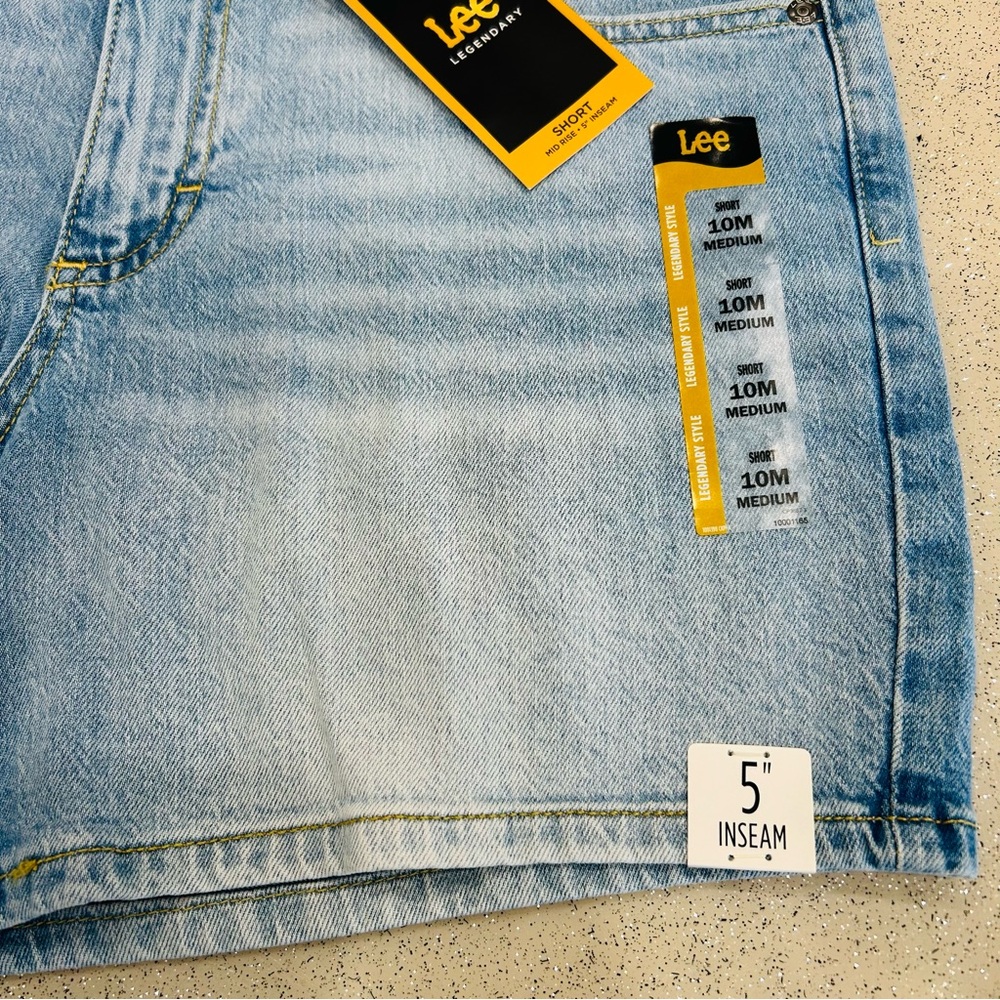 Lee Legendary New Love Denim Shorts Mid Rise Women’s Size 10 Medium, 5” Inseam - Picture 2 of 15